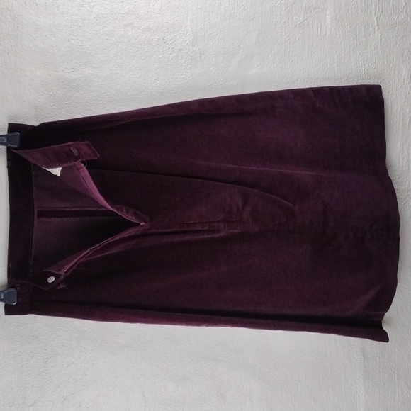 MJ Concepts In Sportswear Vintage Burgundy Velvet Zip Back Straight Midi Skirt - Picture 6 of 13